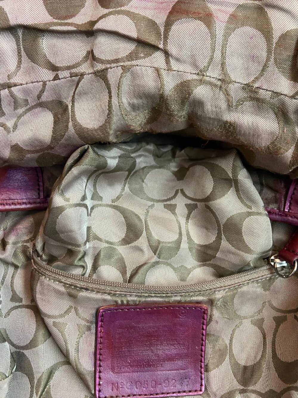 Vintage Coach Y2K Mini Soho Buckle Flap Shoulder Bag- 9247, Burgundy/Wine - Picture 12 of 15